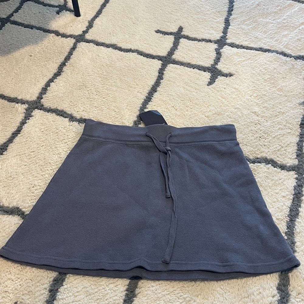 NEW WITH TAGS Brandy Melville Skirt